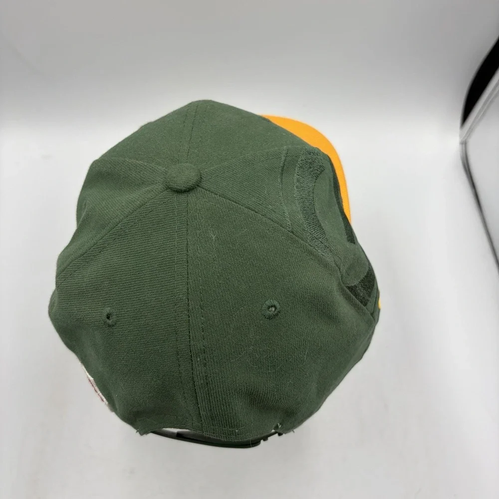 New Era excellent see